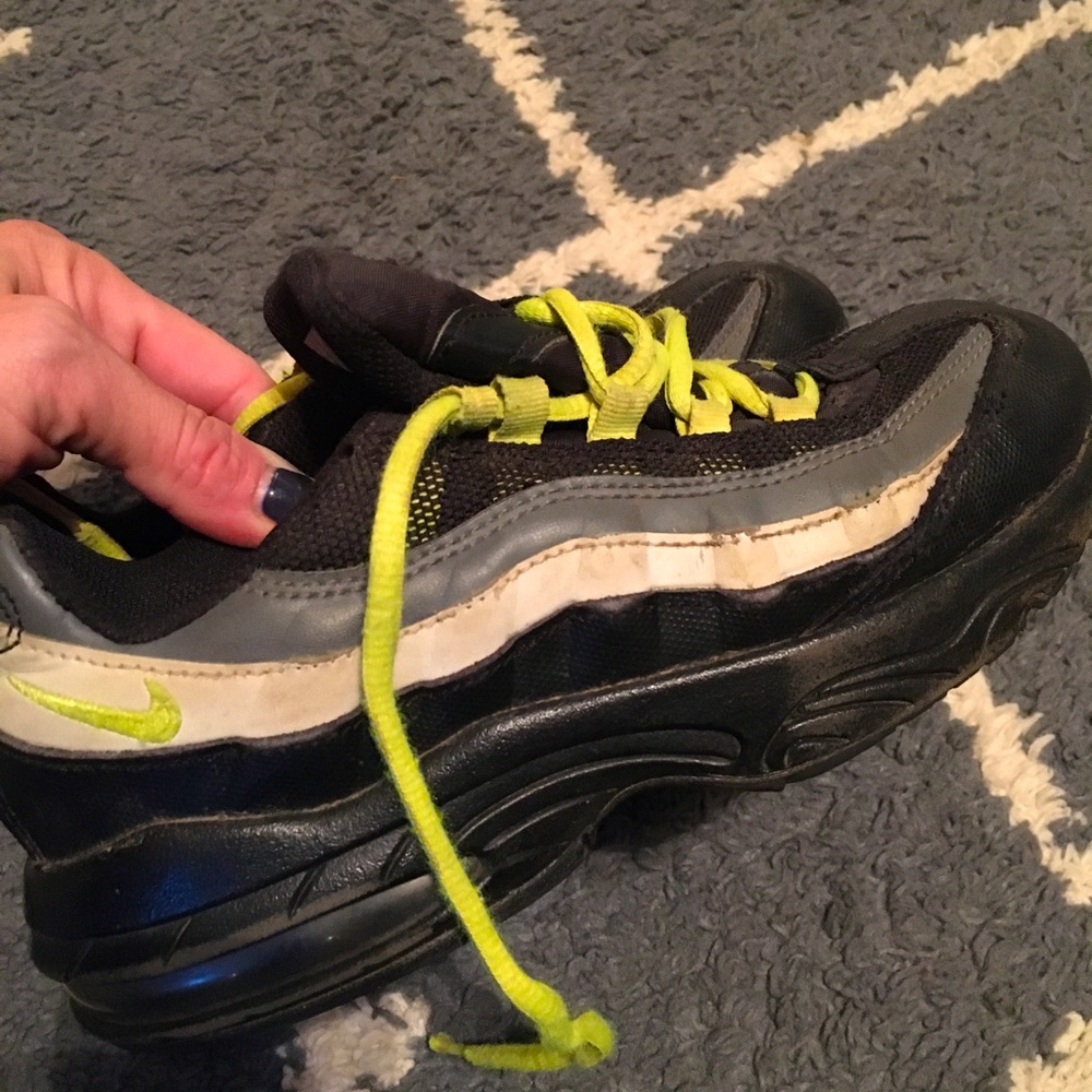 Black and Neon Air Max’s